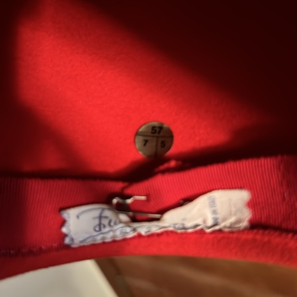 Red wool vintage Asian hat - Picture 4 of 5